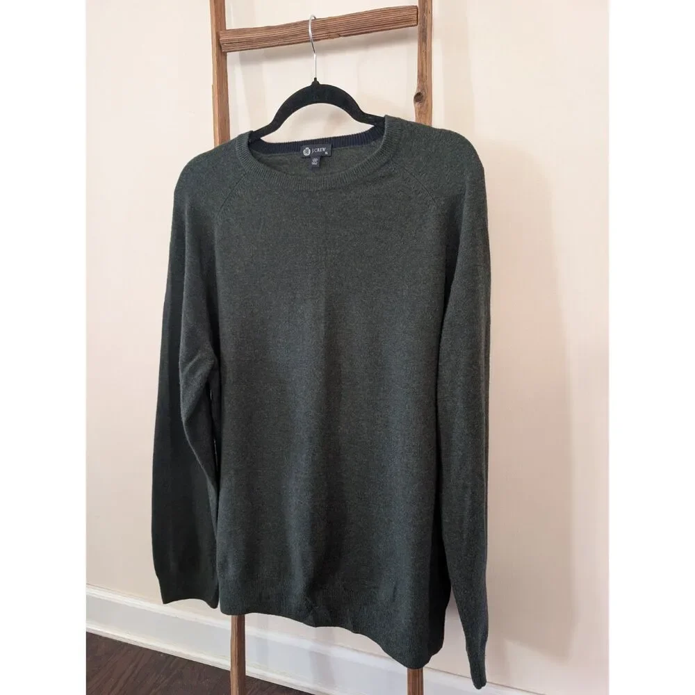 J. Crew men’s XL dark green 100% wool crewneck sweater, XL
